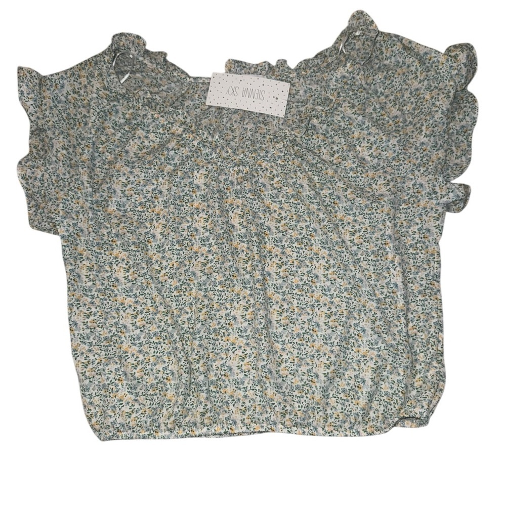 Sienna Sky Floral Blouse - Blue and Cream